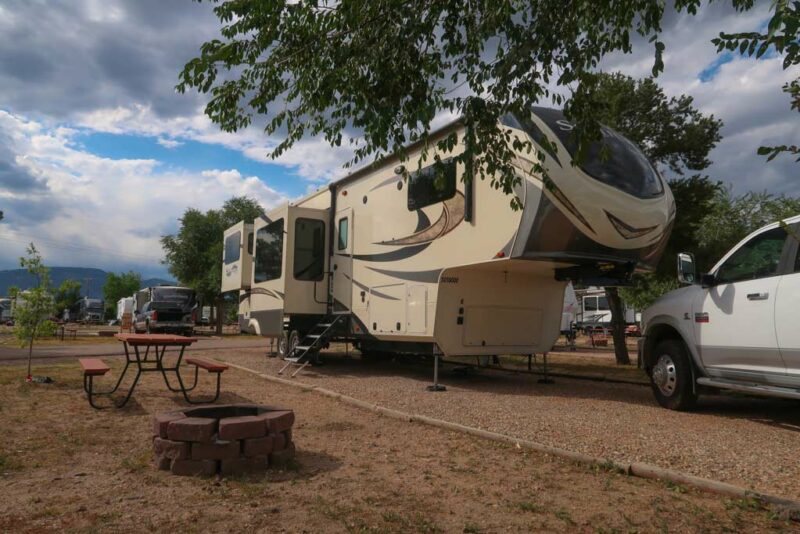 The best jacks for your RV are the snap pads.