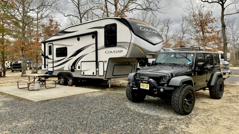 5th Wheel Trailers In 2022, Small 5th Wheel Camper With King Size Bed