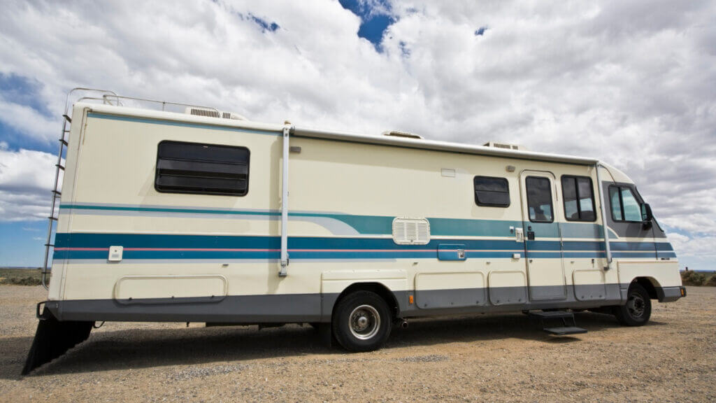 A big RV followed these tips for boondocking and is set for some fun times camping off the grid. 