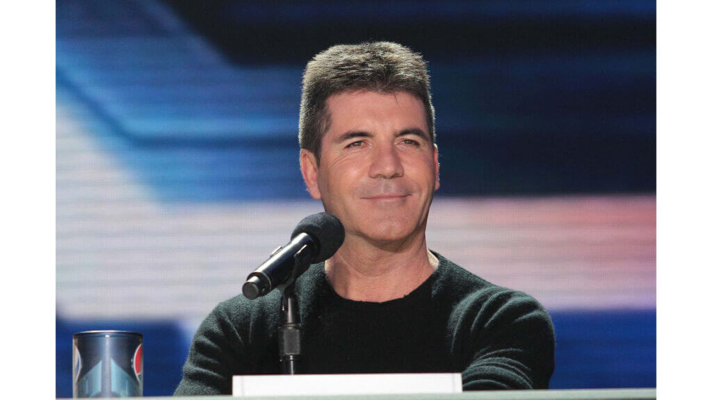 Simon Cowell sits on the judges panel for work but he escapes in his celebrity RV between auditions.
