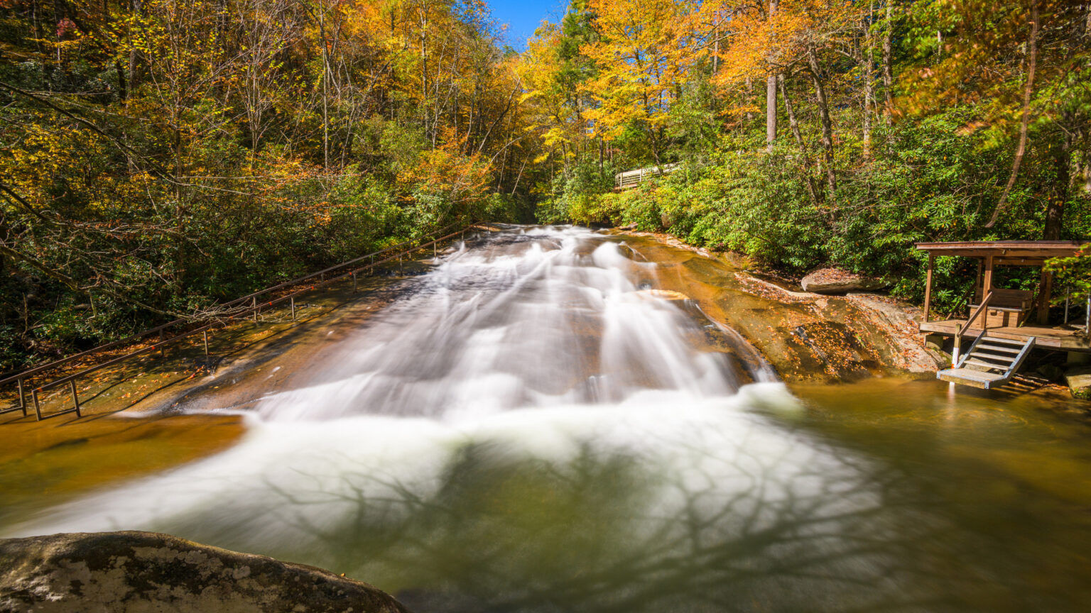 Things to Do in Pisgah National Forest Getaway Couple