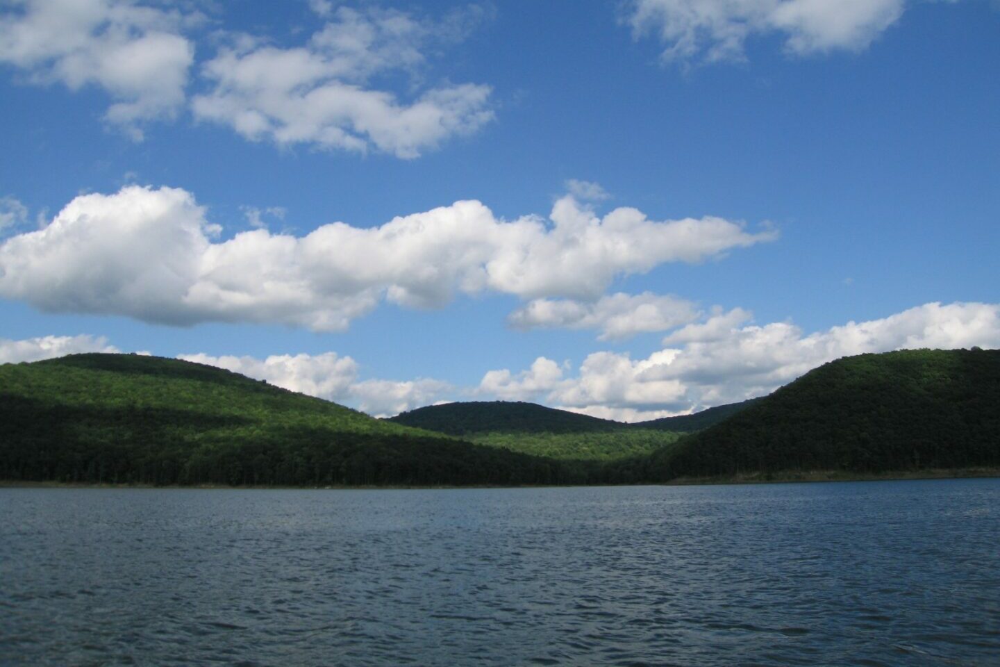 Landscape view looking across the water of Willow Bay in Alleghany National Forest, Pennsylvania