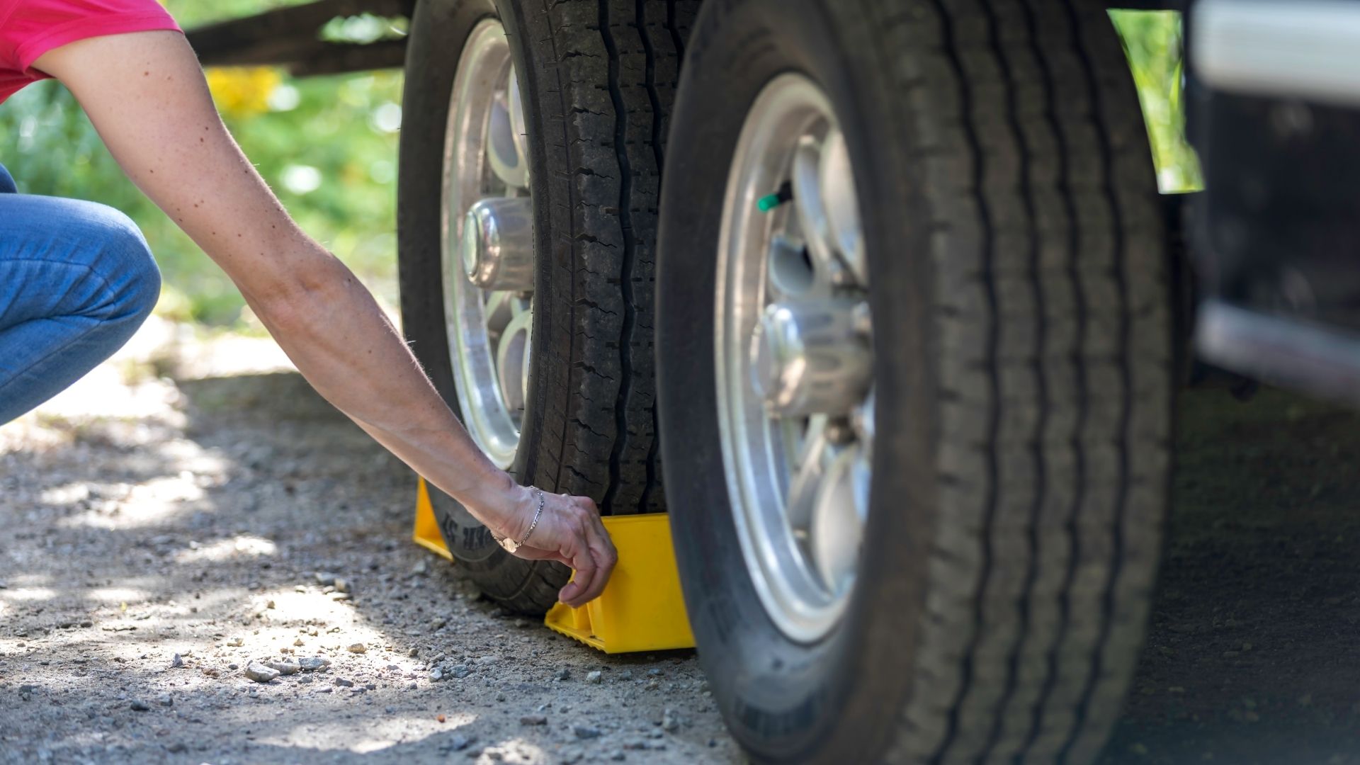 The Art of Leveling Your RV Properly - Getaway Couple