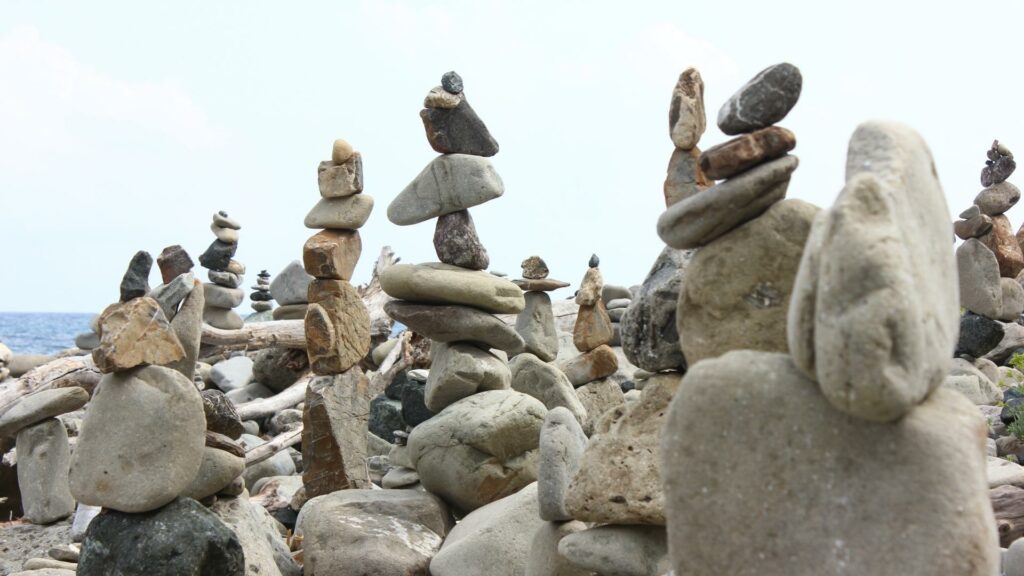 Tons of rock cairns built in an area. To follow national park rules, these shouldn't be built by guests.
