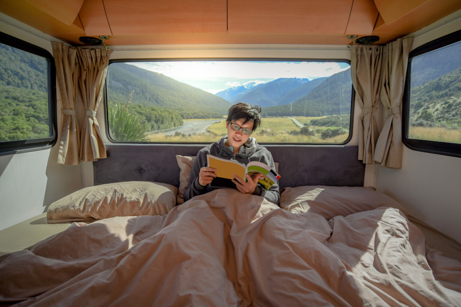 RV Magazines You Should Be Reading - Getaway Couple