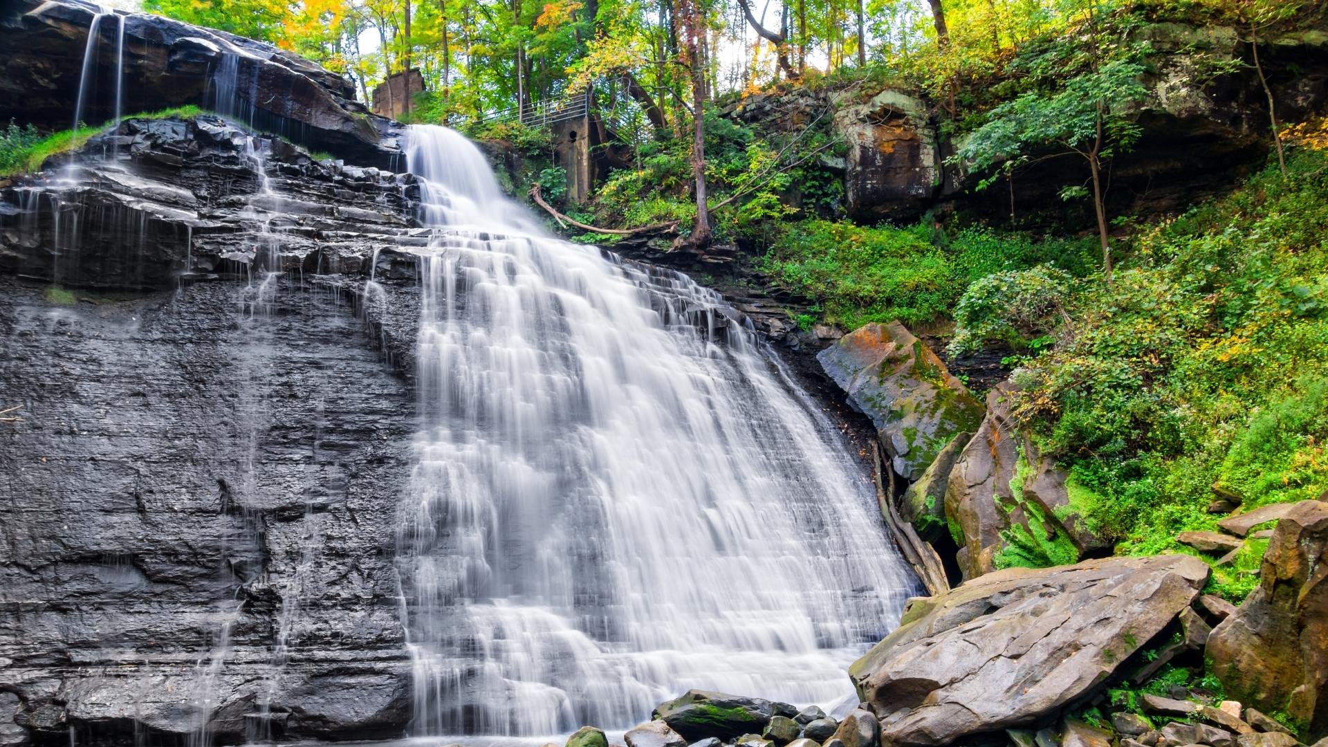 how-many-national-parks-are-in-ohio-getaway-couple