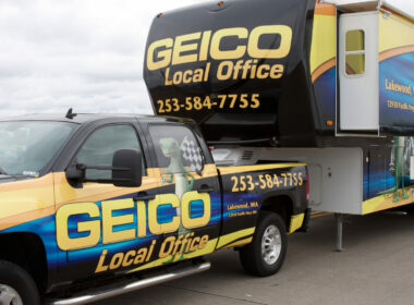 Geico Insurance truck and trailer