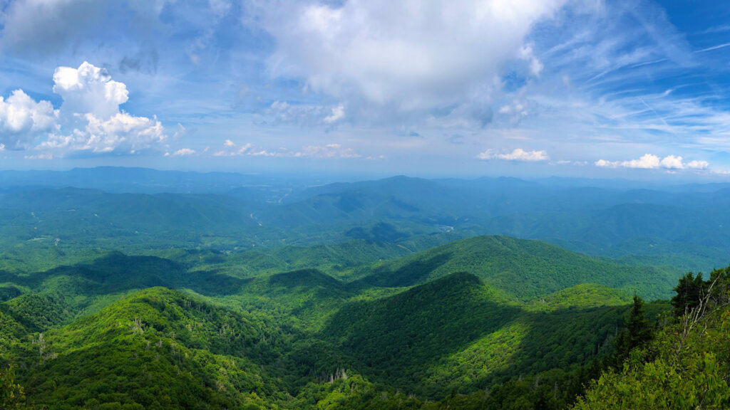 View of Great Smoky Mountains, one of the worst parks to visit in the summer