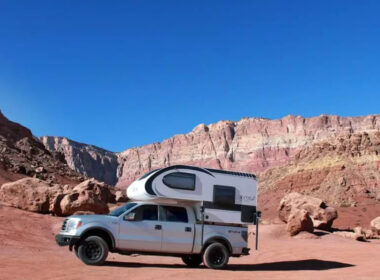 A truck using one of the best truck camper jacks