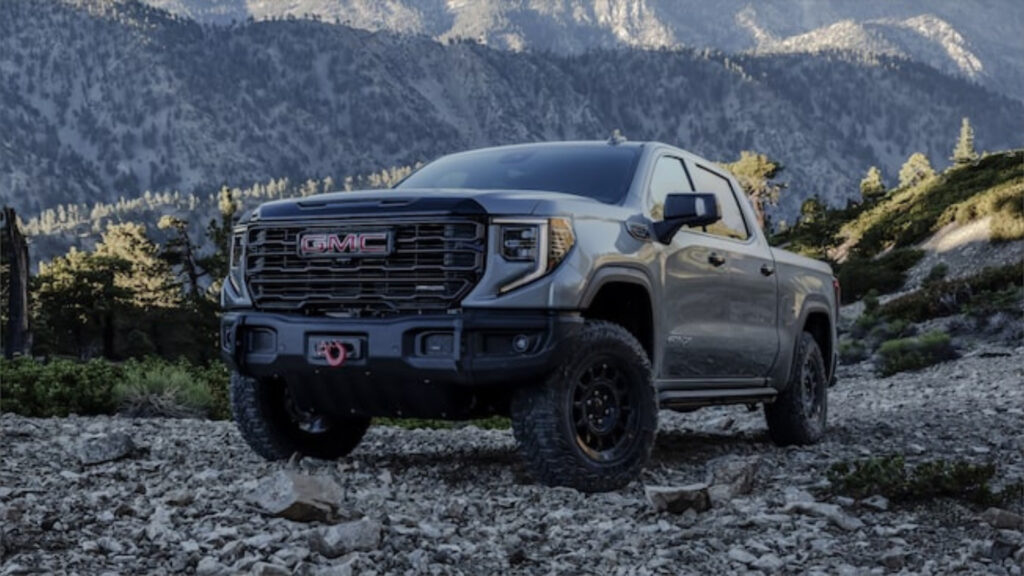 A GMC Sierra with a towing capacity of up to 18,500 pounds