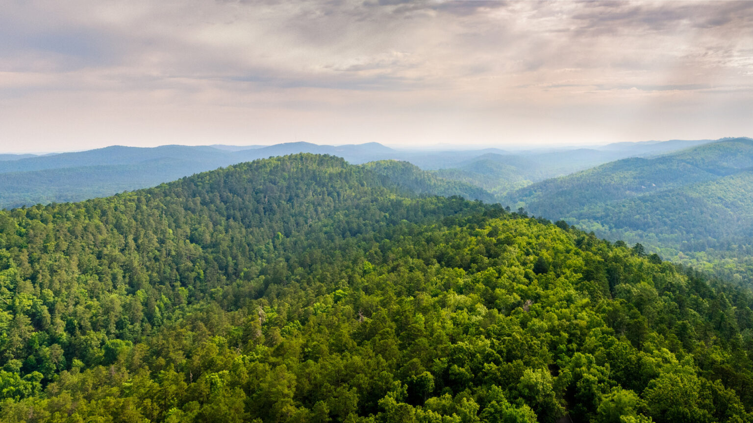 These National Parks are the Best in the Midwest - Getaway Couple