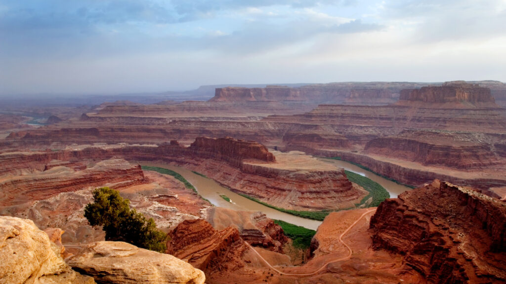 View of Dead Horse Point State Park near hole in the rock in moab Utah