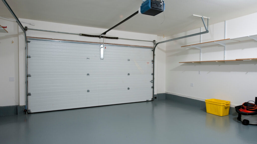 A clean garage to keep mice away