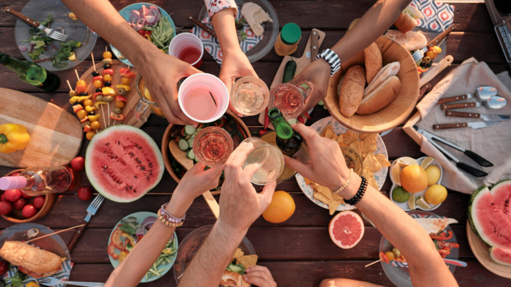A group of friends celebrating national picnic day