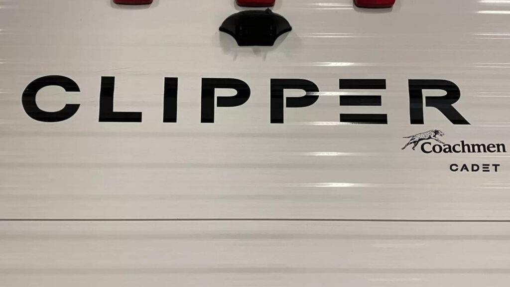 Close up of the Coachmen Clipper logo