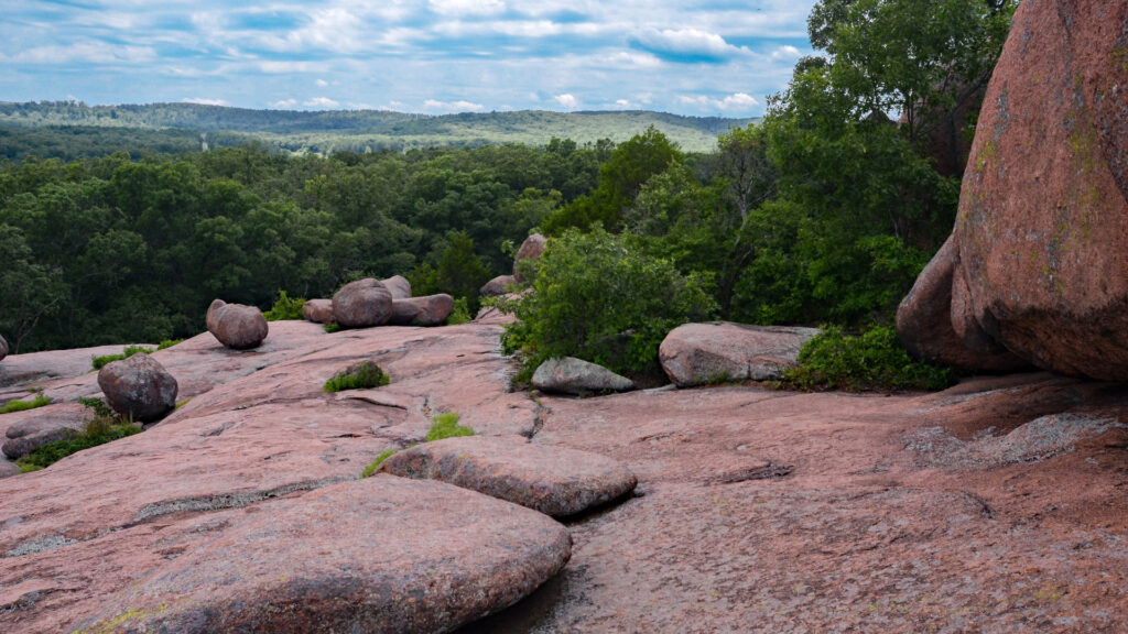View of elephant rocks state park
