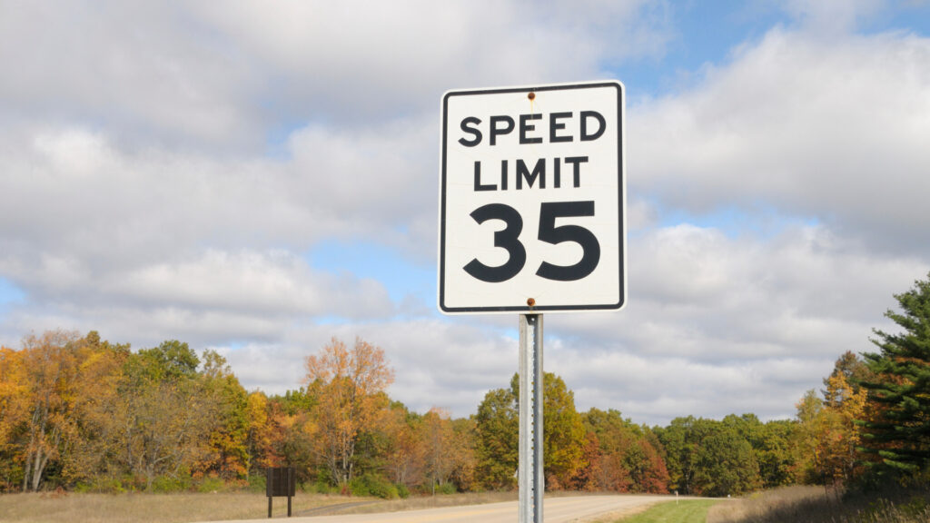 A 35 mile speed limit sign.