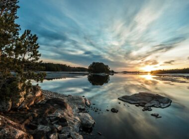 The sunset along the waters of Voyageurs National Park as seen from the Ash Visitor Center