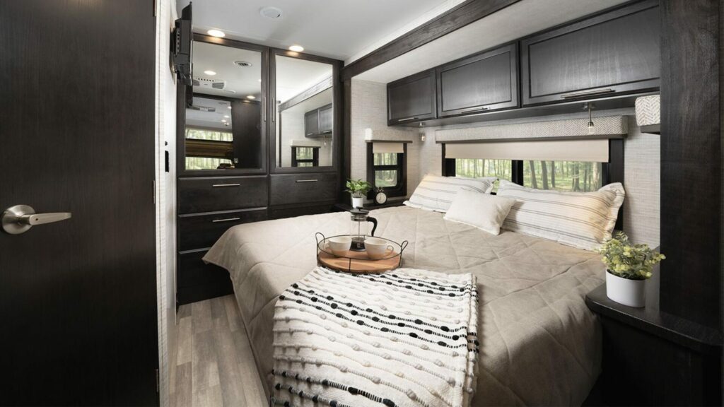 Bedroom of the Jayco Greyhawk