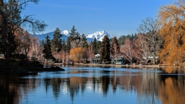 Deschutes River and Drake Park in Bend, OR in the Winter.